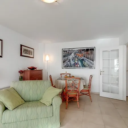 Daire Admiral Plaza Sea View - Happy *