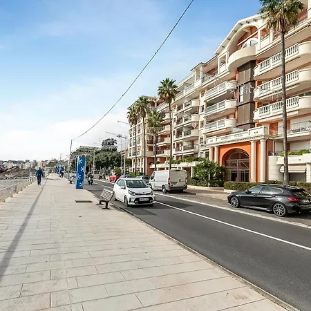 Admiral Plaza Sea View - Happy Apartment