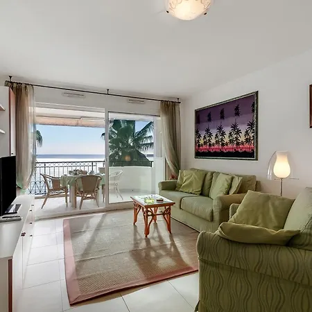 Admiral Plaza Sea View - Happy *