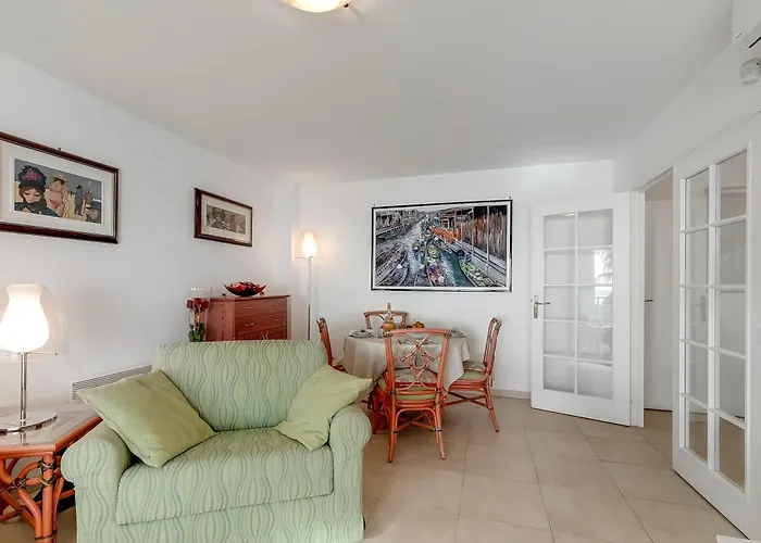 Appartement Admiral Plaza Sea View - Happy *